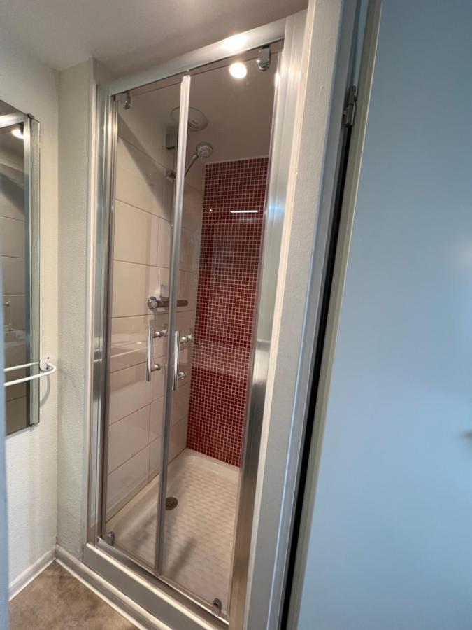 Contact Hotel Fontenay Le Comte Ngoại thất bức ảnh